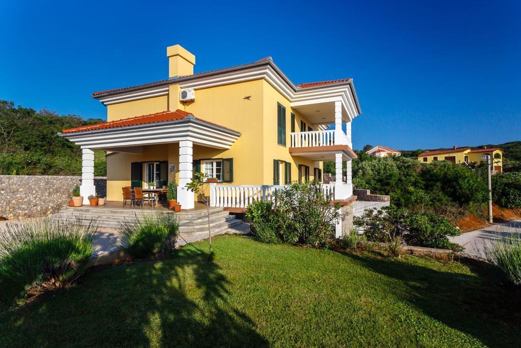 Villa Mirela Vrbnik  Exterior photo
