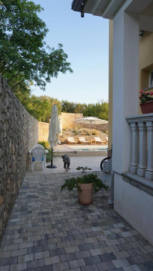 Villa Mirela Vrbnik  Exterior photo