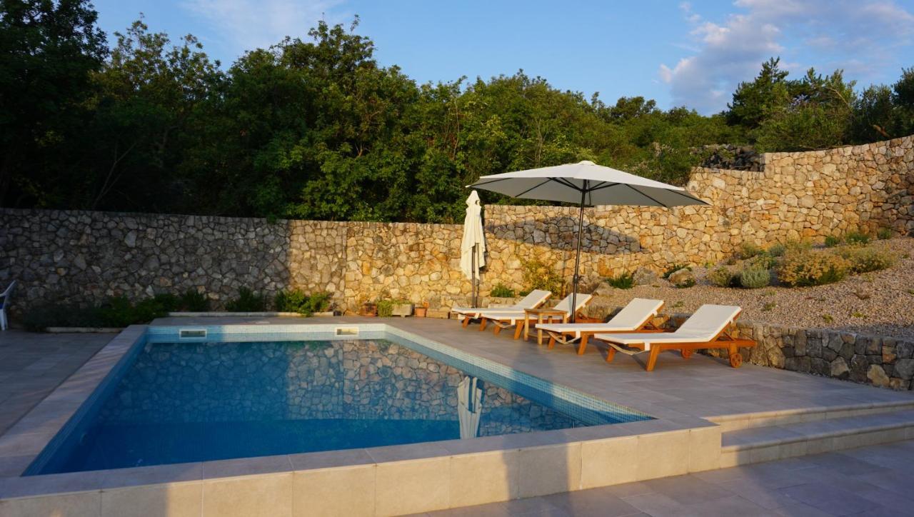 Villa Mirela Vrbnik  Exterior photo